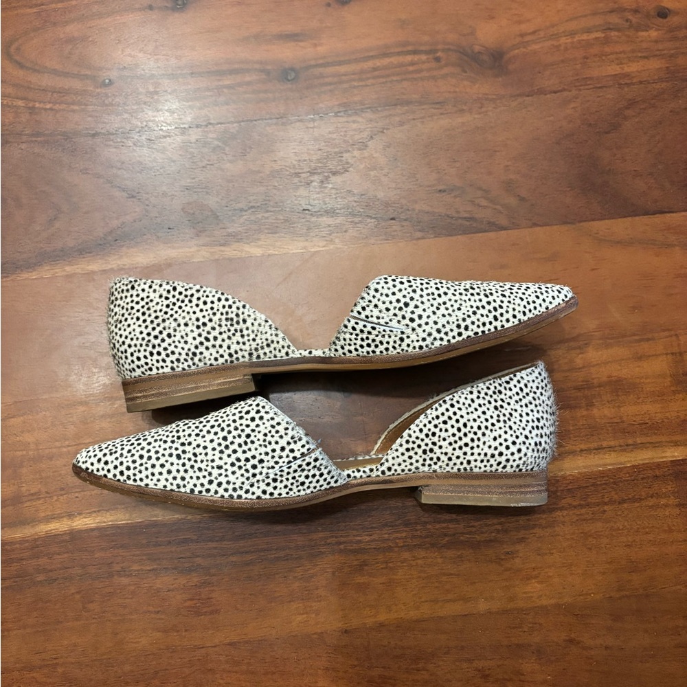 Madewell The Marisa d’Orsay Flat in Spotted Calf Hair - Picture 6 of 11